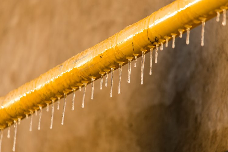 How to Prevent Frozen Pipes This Winter